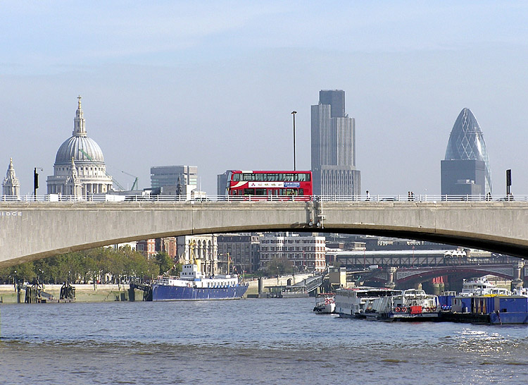 Freshfields Throws Fuel on the London Law Pay Fire Freshfields Throws Fuel on the London Law Pay Fire