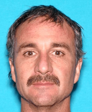Colorado Man Who Earned Millions But Evaded Taxes & Fled to Costa Rica Jailed 1
