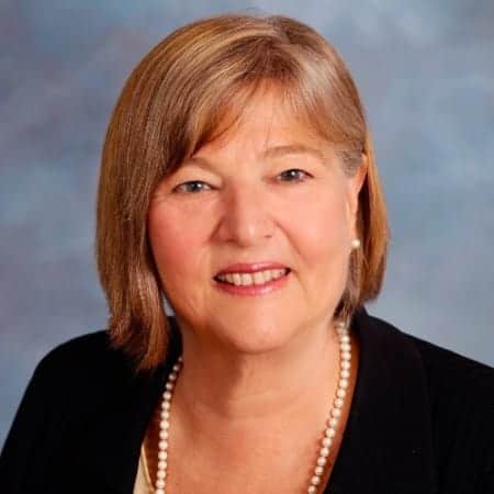 Women in Law: What We're Doing in Law Firms is Not Working Women in Law: What We're Doing in Law Firms is Not Working