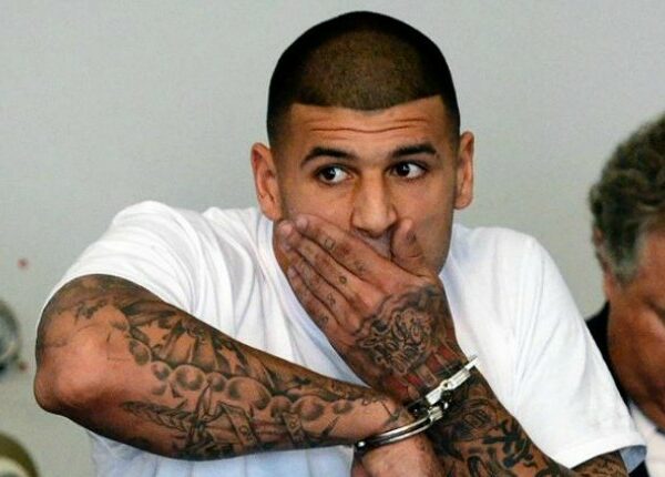 Lawyers For Hernandez Kept Busy With Murder Charges