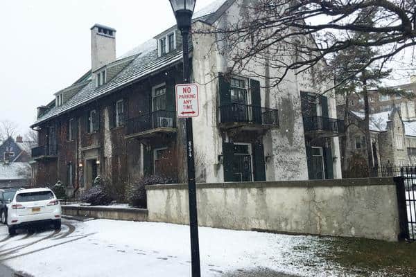 Delaware Lawyers To Move to Mansion