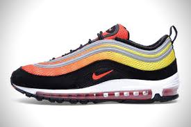 Sneaker Battle Between Nike & Addidas To Run Further 2