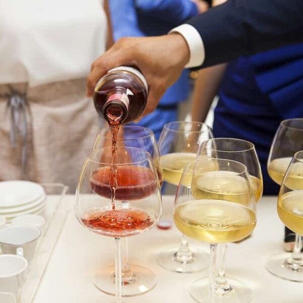 ‘No Drinking At Work’ Order From Linklaters to Partner