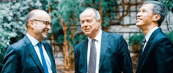 Top Mediator Sets Up Singapore Chambers 2