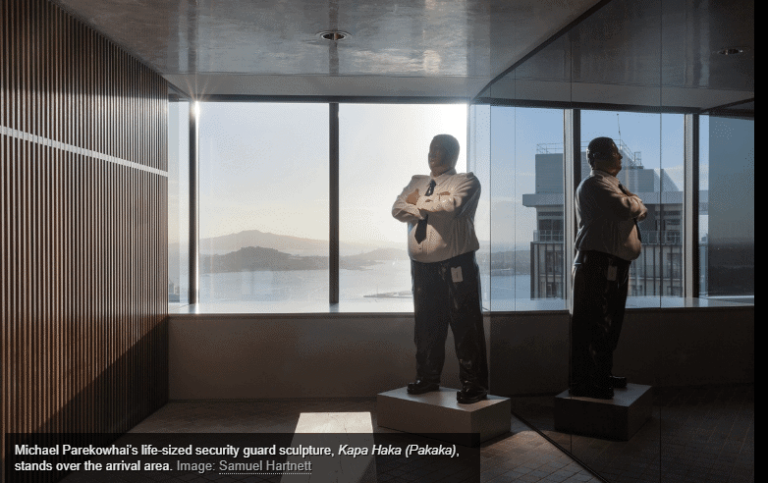 Hamos Horton's Stylish Office Revamp harmos3