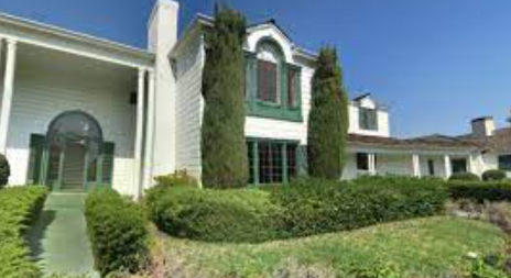 US Justice Department Seeks Forfeiture of LA Mega-Mansion In Corruption Case 2