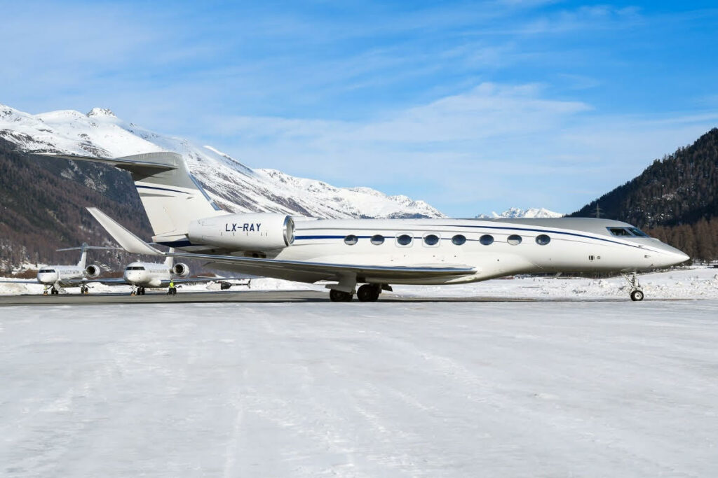 US Seeks Warrants To Seize Roman Abramovich Airplanes 2