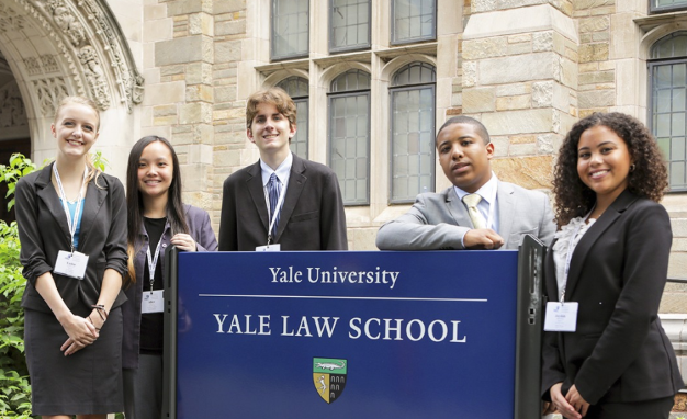 Latham & Watkins Works With Yale Law School To Lift Diversity Entrants