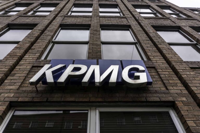Kpmg Internships