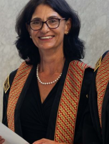 Justice grau