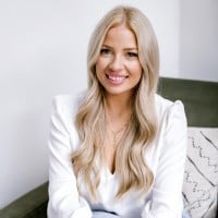“You’re Redundant, Not Pregnant” A Fired Lawyer’s $230K Claim Raises Eyebrows