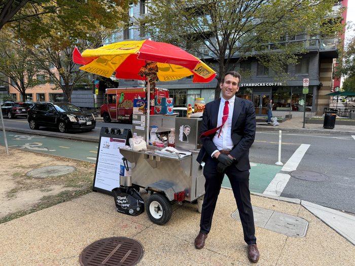 Isaac Stern IRS lawyer at the hotdog stand - Image: BusinessInsider