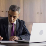 difference between lawyers and attorneys