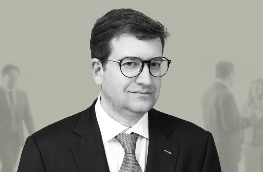 Profile Debt Lawyer Leaves Kirkland for Simpson Thacher