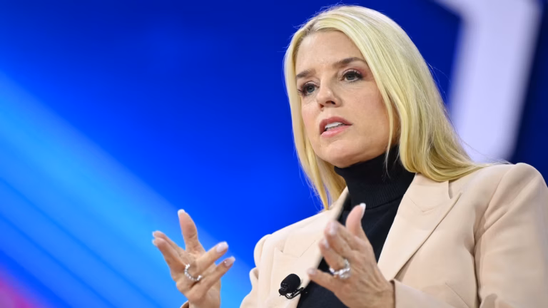 Pam bondi