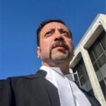 Barrister Discovers That Bowing To The Judge Is Not Entirely Optional